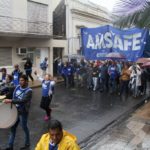 PARO Y MULTITUDINARIA MOVILIZACION DE AMSAFE Y SADOP.