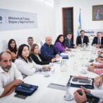 28/04 REUNIÓN PARITARIA PROVINCIAL DOCENTE.-