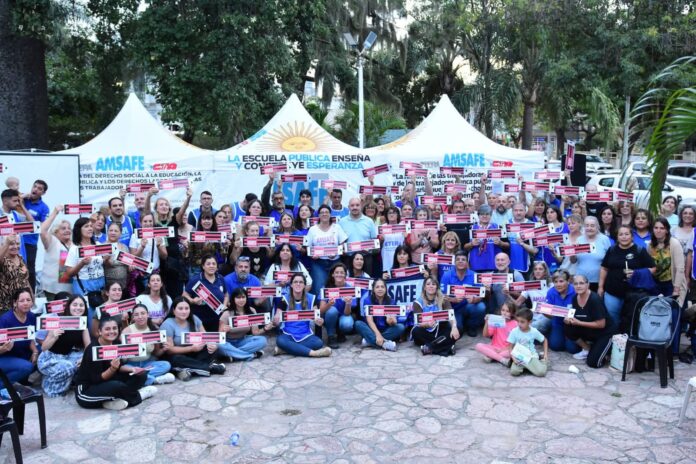 Carpa Blanca. Coronda